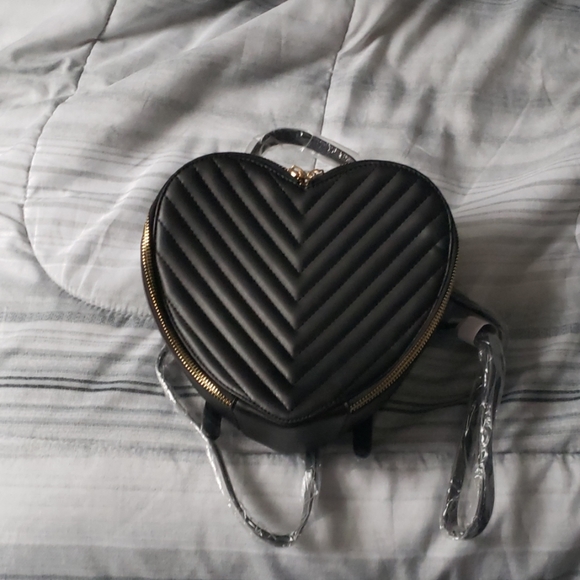 forever 21 heart backpack